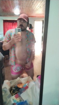 Jerking off Chileno