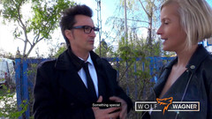 Wolf Wagner Com: Busty Leni si užívá dobré intenzivní bušení kundičky!