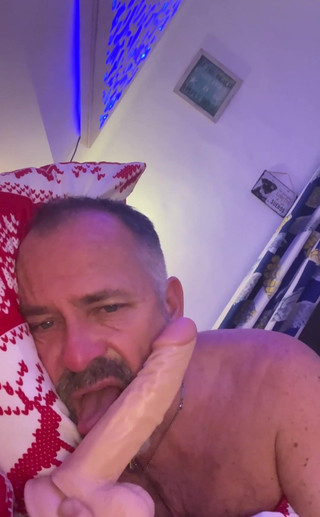 Daddybearvlc: Mám? Prosím, odpovězte