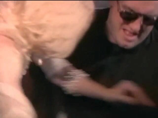 Old Good Porn: Wilde nymphomanin mit einem schönen runden arsch bekommt hardcore-doggystyle auf...
