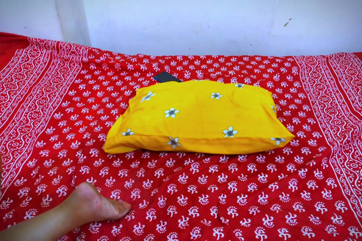 Your Boy's Cum: Pertunjukan live tante pantat bahenol yang lagi sange