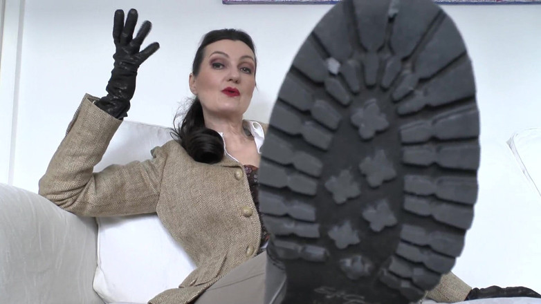 Lady Victoria Valente: きしむ革の手袋はあなたをイかせる、レディ・ヴィクトリア・ヴァレンテ