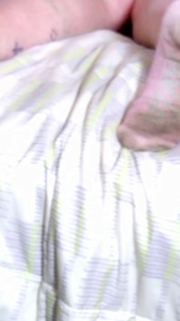 粗暴的后入，我的尾部显示，她的大白屁股