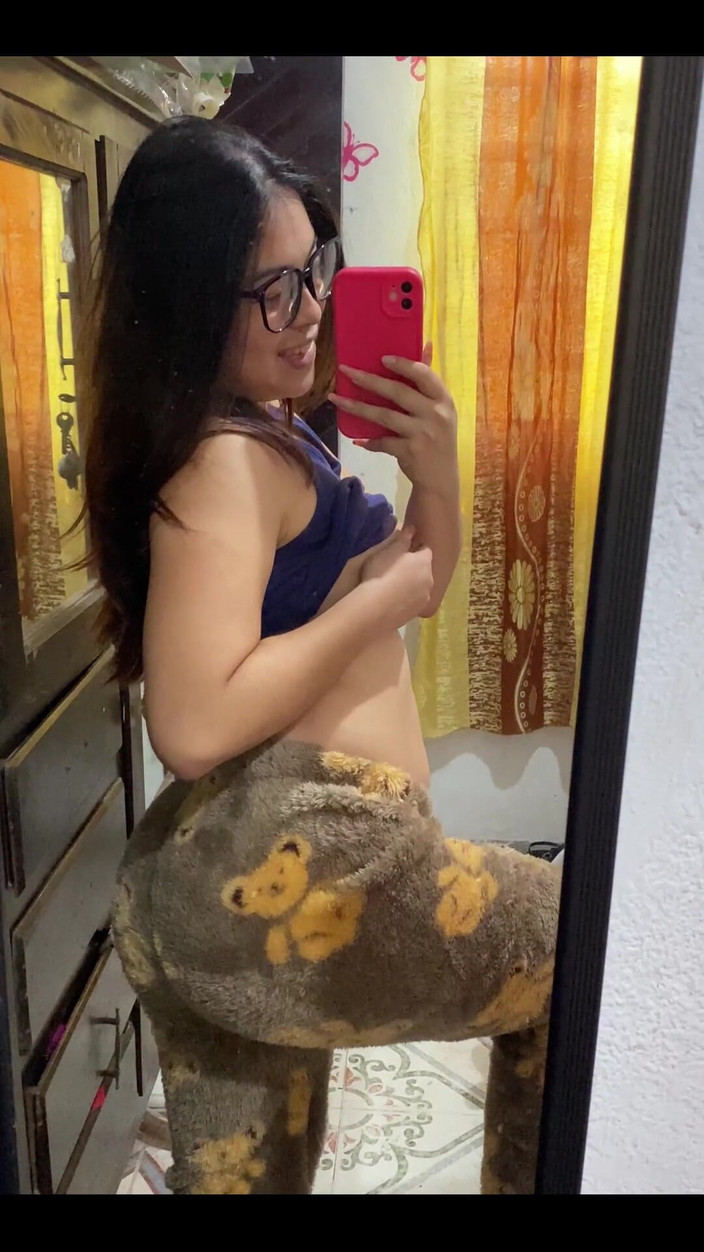 camicamilahotwife: Хто сміє прийти і трахнути мене