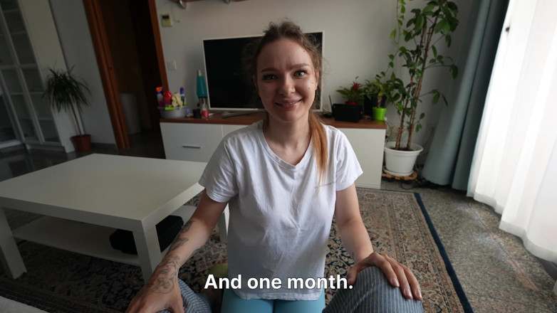 Alexa Poshspicy: 가사도우미는 직장을 지키기 위해 뭐든 할 준비가 되어 있습니다