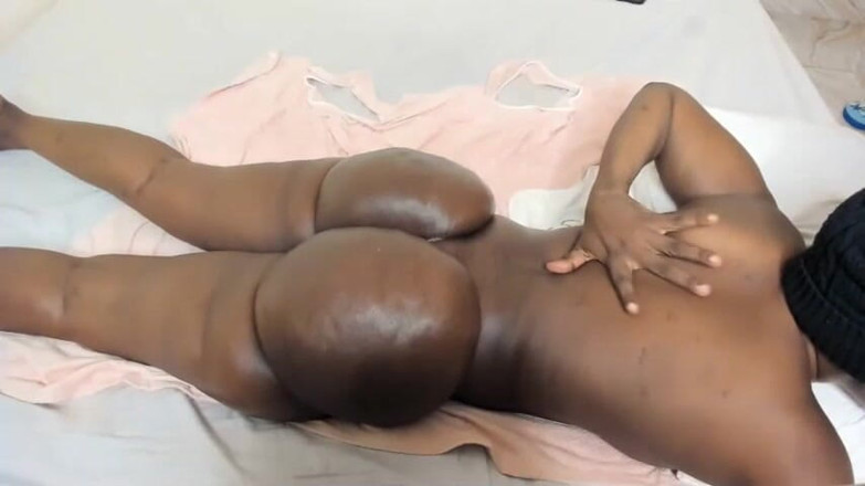 Big black clapping booties: Jack off to My Nappy Headed Behemoth Ass, Episode 1033