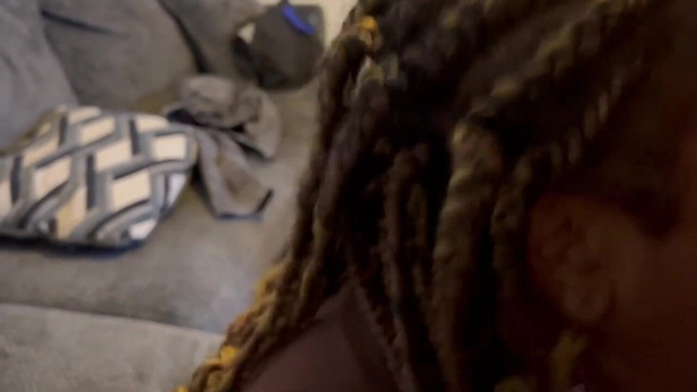 Fijii pornbox: 小さな主婦の女の子がジャマイカの見知らぬ人に喉を犯させた オナニーメイト vs Tinder