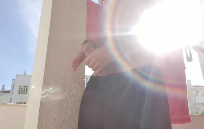 qaz11: Masturbación con la mano en cámara - 577