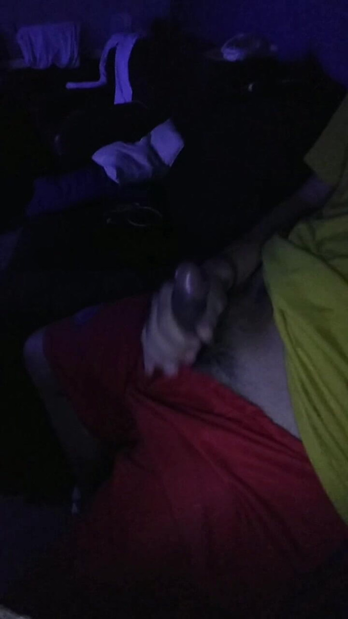 AlexAlejandro13: Me aanraken in de woonkamer