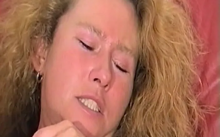 German's Lesbian: Pussy Licking German MILF Showing Her Skills on Casting