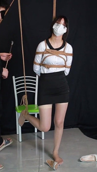 Petite amie OL érotique, jeu de bondage à la corde