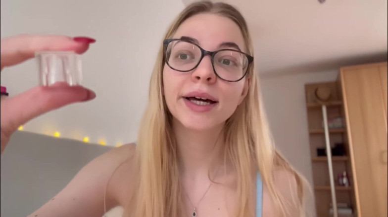 Goddess_Bella_Rae: The Biggest (smallest) Beta on the Interne
