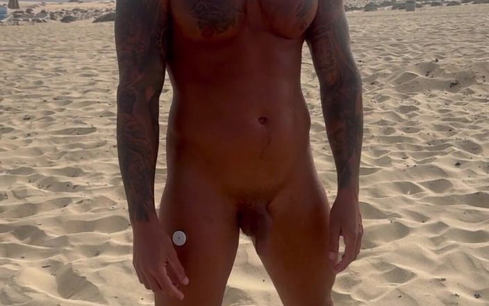 BoyGym: Piss After Beach Bath (with Pleasure Faces)