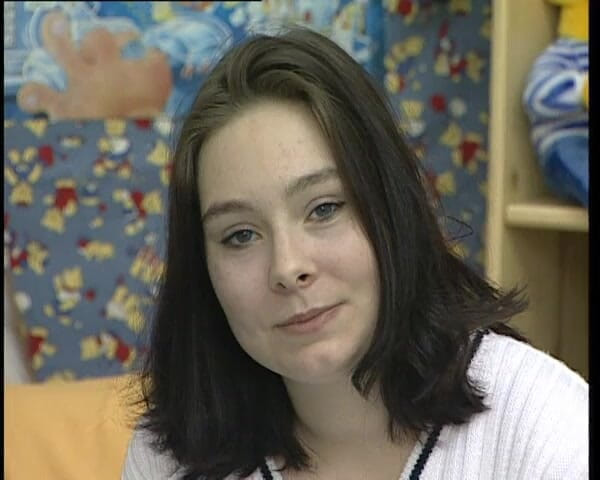 YOUR FIRST PORN: Eva wichst mit einem lächeln im gesicht