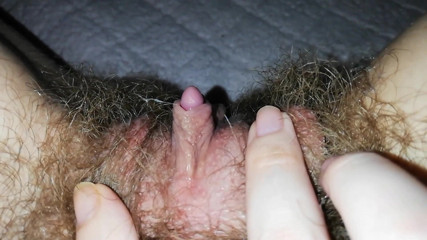 Cuteblonde666: Zabawa z moją mokrą owłosioną dużą łechtaczką spust cipki grool po...