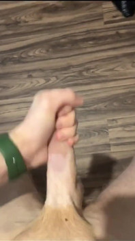 Horny 18yo Twink Jerks off & Moans Loud - Huge Cum Explosion!