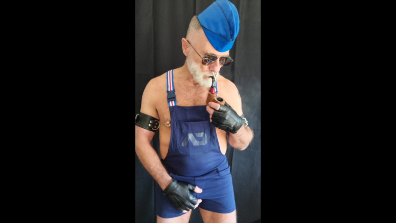 MusclesCigarsFFPig: Il papà blu