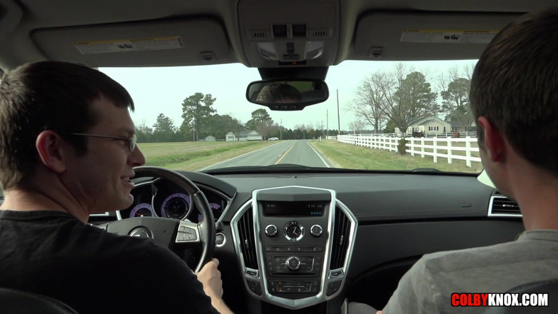 Colby Knox: Deux hommes et une baise