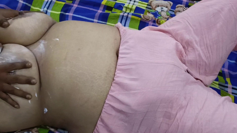 Catchybusty: 흑인 대물 자지에게 따먹히는 밀프