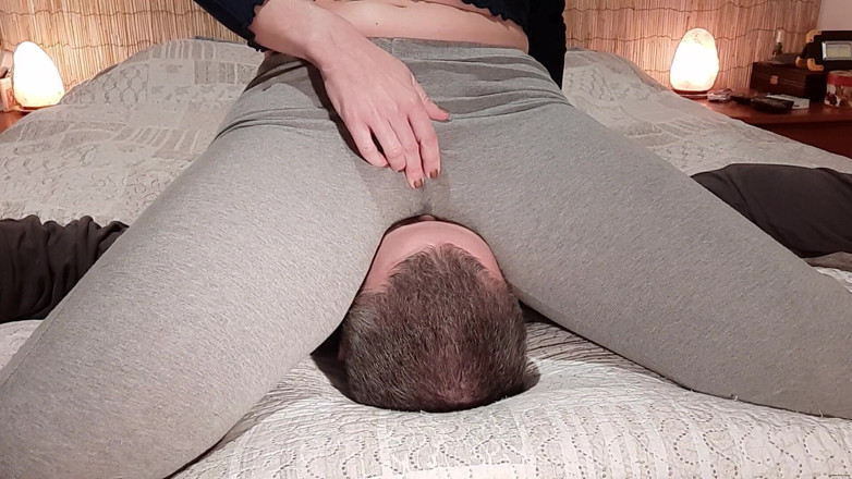 goddess82: Bist du bereit, unter meiner nassen muschi smoth** zu sein?