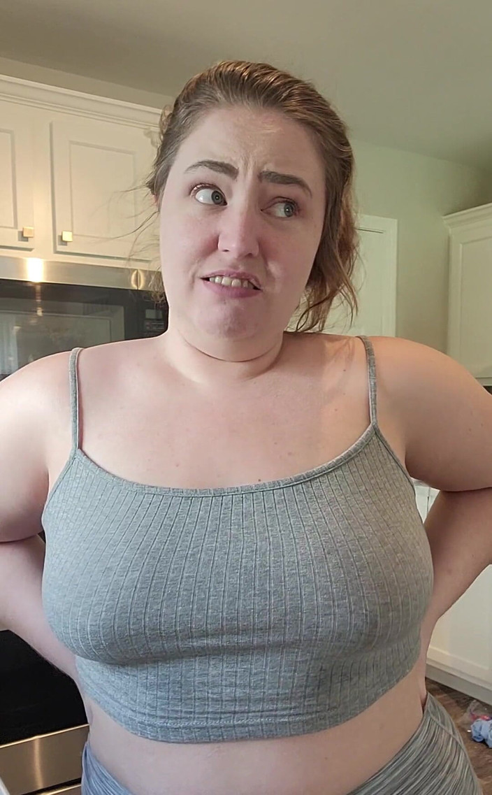 KinkyKatie: Uwielbiam uwodzić mojego sąsiada