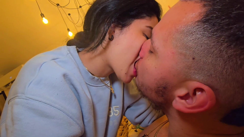 Labestiaylabella: My Stepbrother Asks Me a Favor Record a Porn Video...