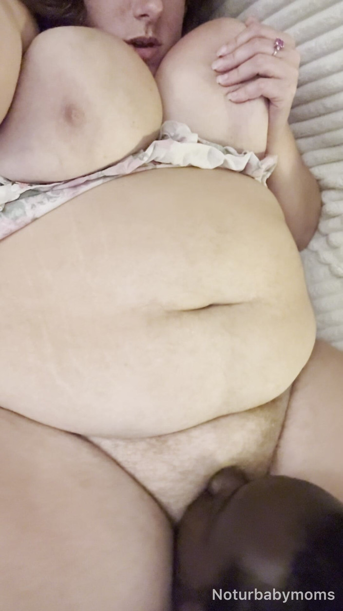 noturbabymoms: 11:24 bakış açısı iri güzel kadın büyük zenci yarağı ile ırklararası...