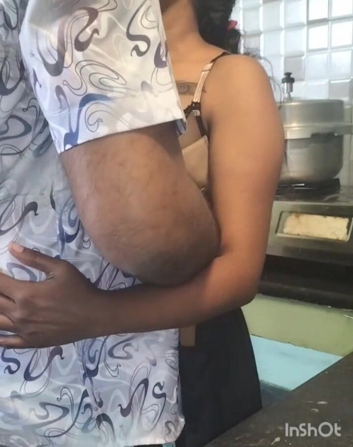 Funny couple porn studio: Tamil Girl Kitchen Ride