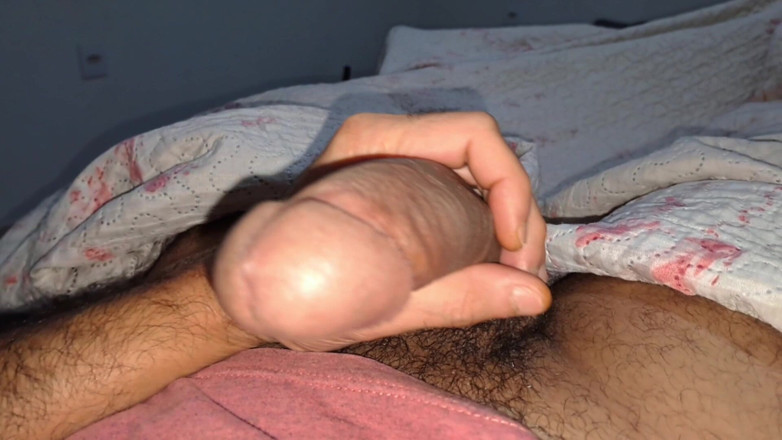 snappyblindfold3: Ich war sehr geil, also wichs ich im geheimen, mit...