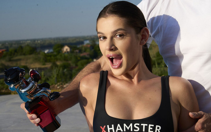 Only Tarts: Xhamster Ödülleri: Üvey kız kardeşle bu bizim galibiyetimiz