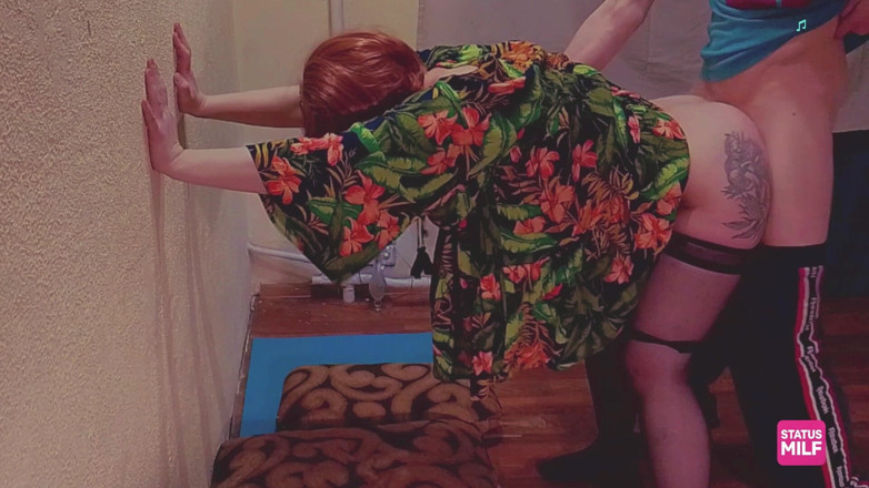 Kett Mun: 天真的妈妈在后屋尝继子的味道