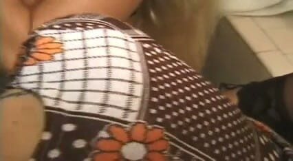 Perfect Porno: Futai în trei cu curve obraznice o ia razna