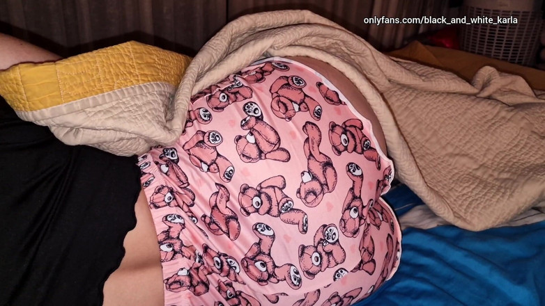 Carlalamamadora: Ayah tiri Masuk Ke Bilik Saya Dari Ibu Tiri Saya...