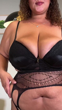 Analua BBW šuká svého šéfa