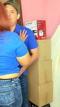 Yaramaz Yoldaşlar: Depoda Oral Seks Ve Cinsel Ilişki