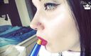 Goddess Misha Goldy: Sensual narguilé fumando compilação