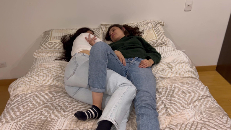 scarlettandc: Mujeres calientes follando