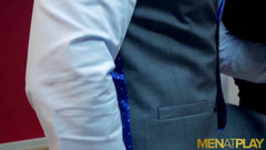 Menat Play: Menatplay latino hunk Gabriel Lunna förför gay Dario Beck