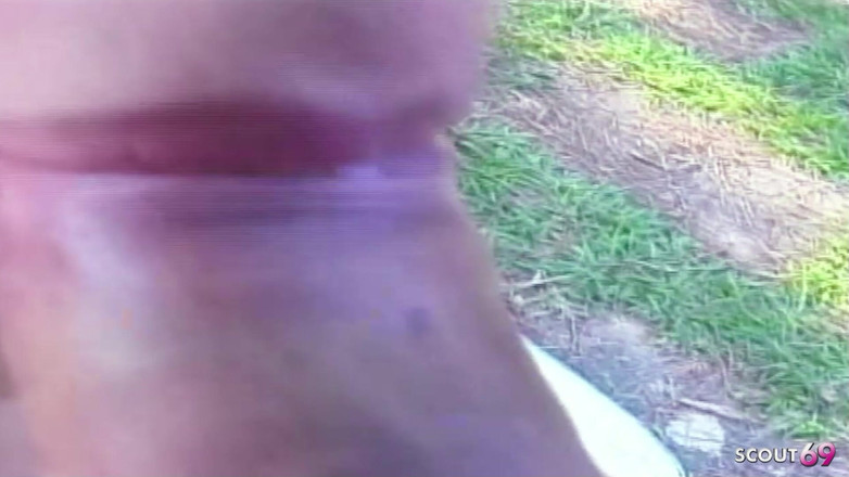 Shemale TS Collection: Худенькую блондинку-транса на улице с Tinder на свидании трахнули в анал