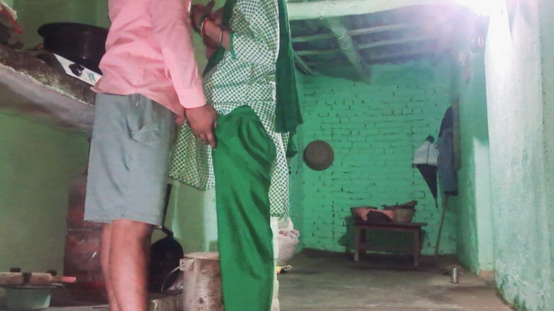 Trilokinath: India universitaria follada muy duro por el amigo del hermanastro