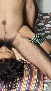 Video rekaman seks tante seksi india dientot gaya doggy habis-habisan - bahasa india