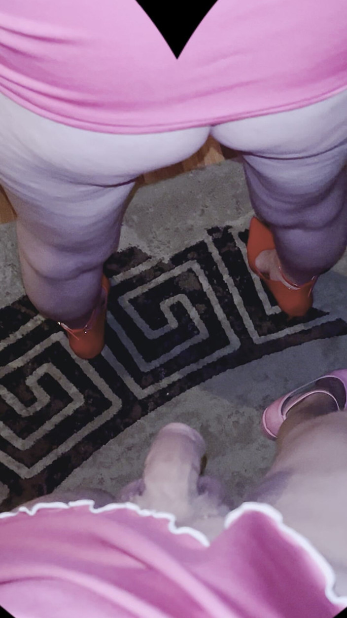 SashMash: Pink Dress Bi Couple