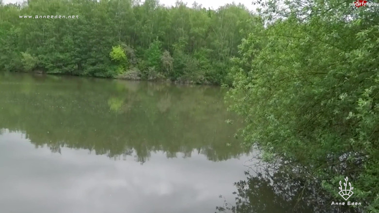 Anne Eden: Sesso bollente al lago!