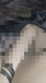 Azgın desi üvey annenin ıslak amcığı üvey oğlu tarafından sert sikiliyor