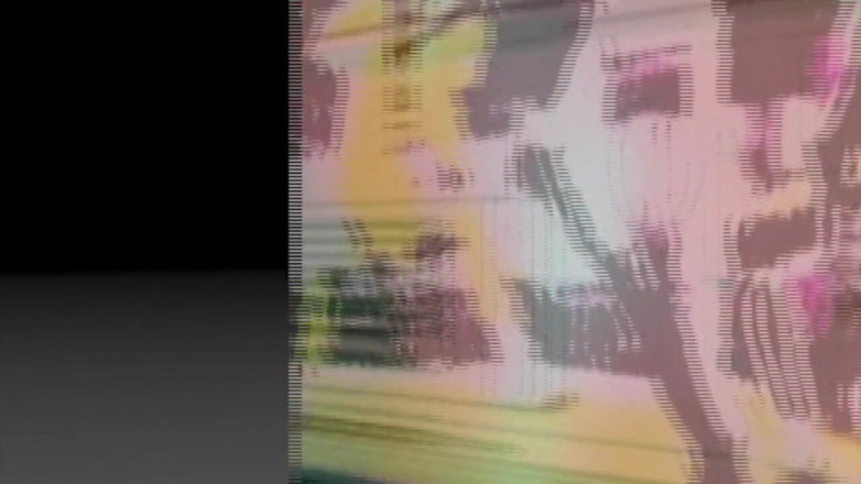 Erotic Club: Loira gata rabuda pingando molhada em provocação de quatro