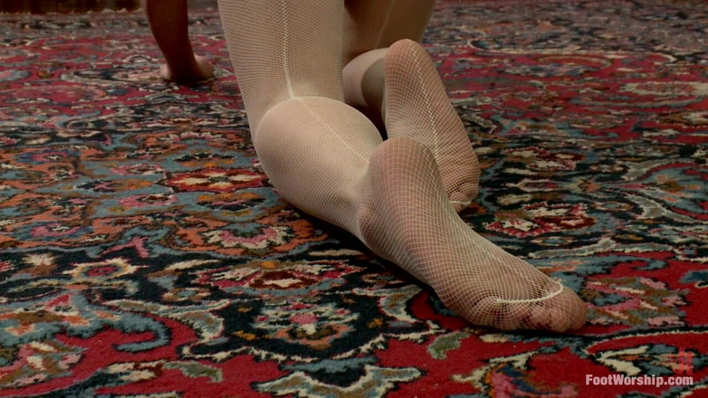 Foot Worship by Kink: Lesbianas tormento de pies