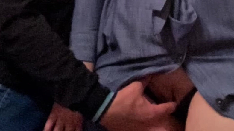 Niki studio: Tante sange ini di-fingering sama orang asing sebelum berangkat kerja...