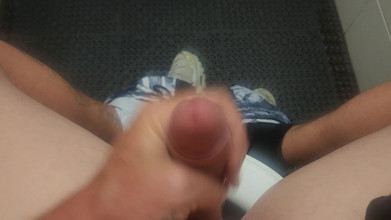 Big jimmy studio: Melancap di tandas awam - pancutan mani besar