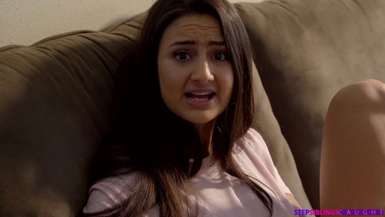 StepSiblings Caught: La sorellastra viene - S7:e6