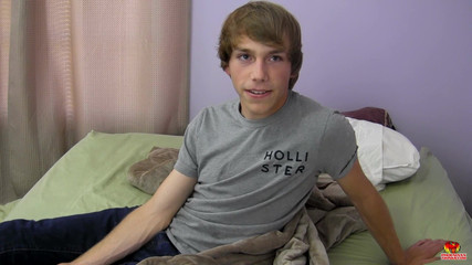 Phoenixxx: Интервью с симпатичной молодой младшей